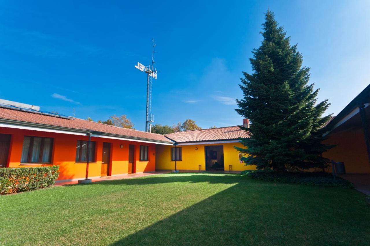 Hotel Campana Reggio Emilia Exterior photo